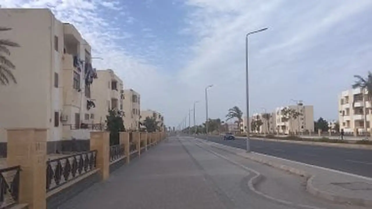 تحذيرات الأرصاد من تقلبات جوية وأمطار متفاوتة الشدة ونشاط رياح يوم غد